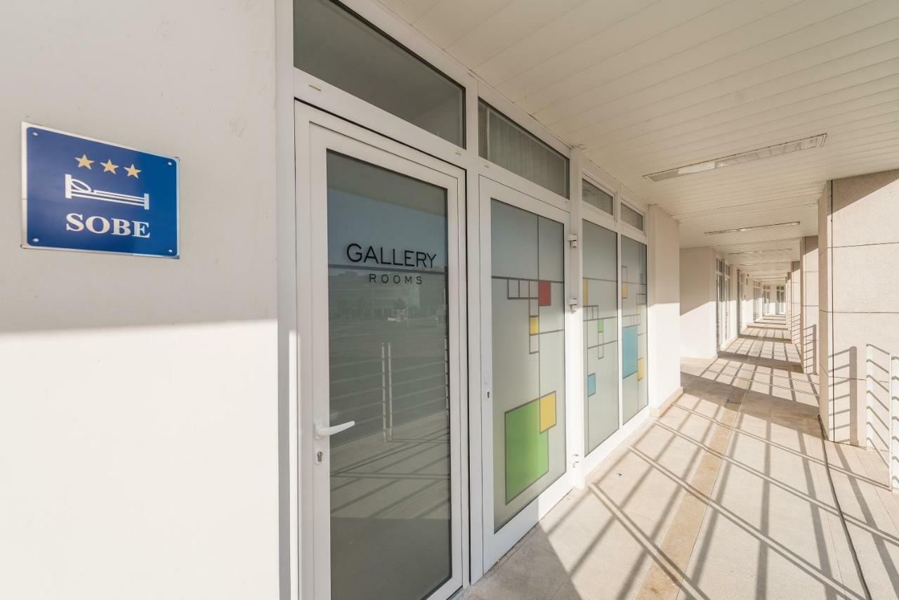 Gallery Rooms With Parking Zadar Eksteriør billede