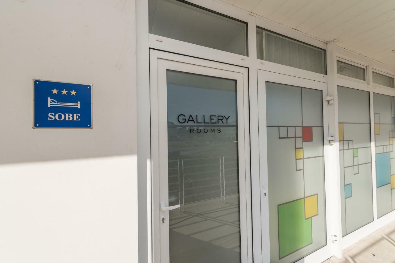 Gallery Rooms With Parking Zadar Eksteriør billede